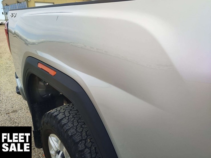 2021-gmc-sierra-2500hd-image-29