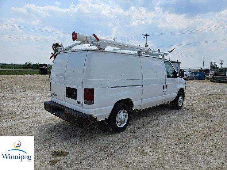 2008-ford-cargo-image-6