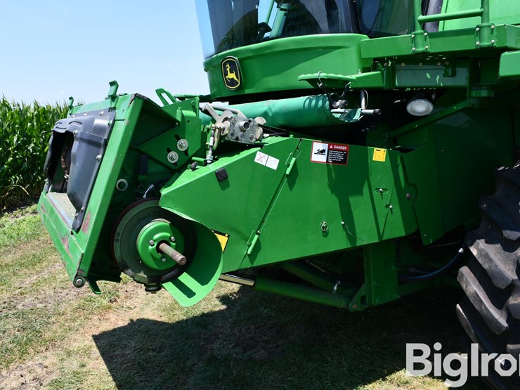 2007-john-deere-9560-sts-image-11
