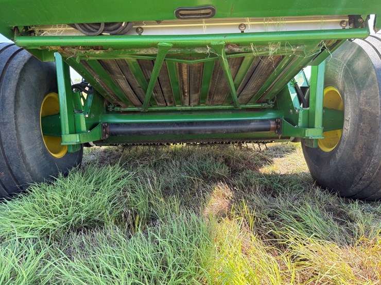 john-deere-468-image-16