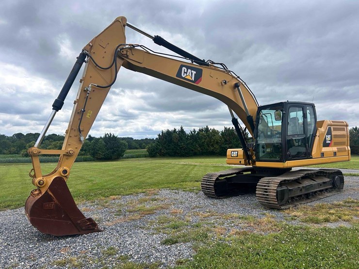 2018-caterpillar-320gc-image-1