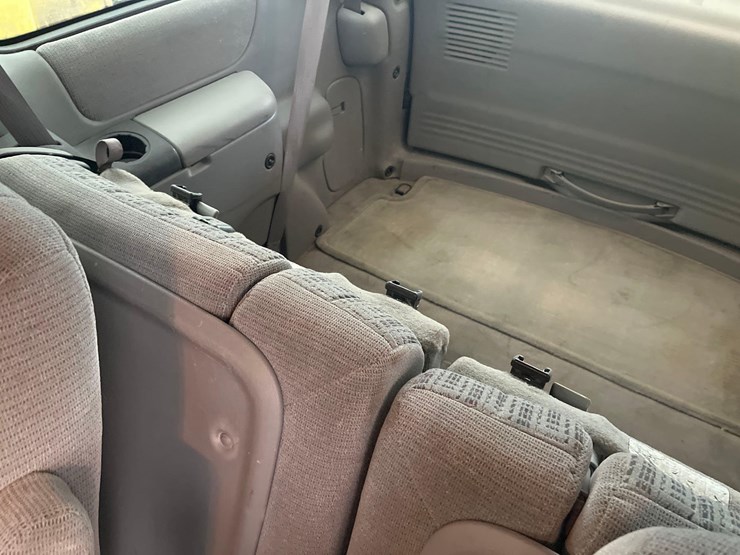 2000-chevrolet-venture-image-12