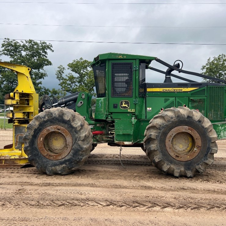 2019 DEERE 843L