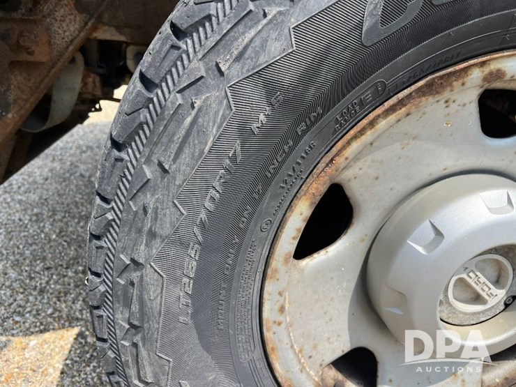 2005-ford-f250-xl-image-23