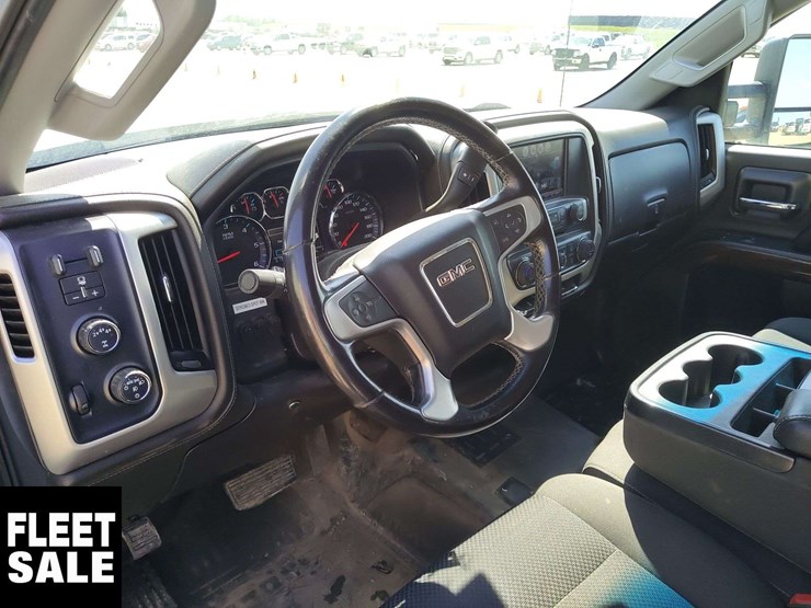 2018-gmc-sierra-2500hd-sle-image-13