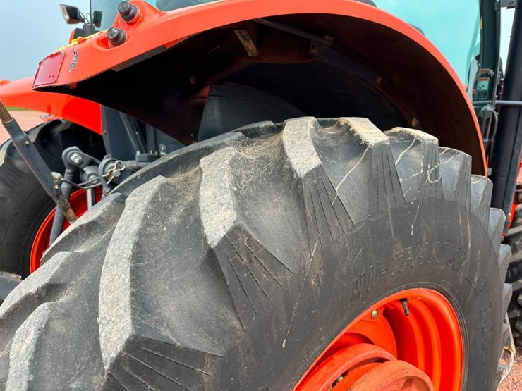 2015-kubota-m110gx-image-10