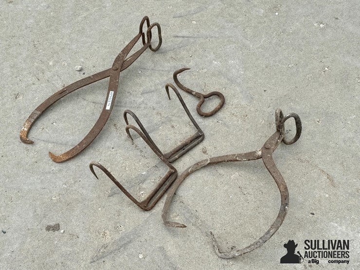 assorted-antique-steel-hooks-image-1