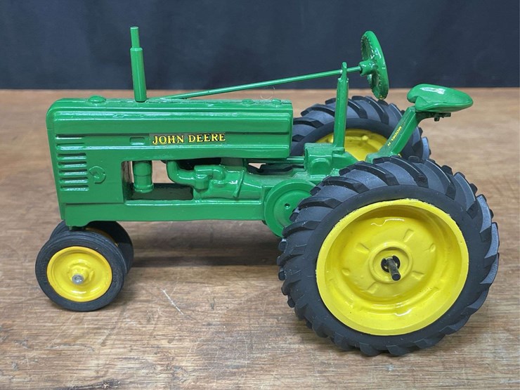 1/16-john-deere-h-1988-back-east-nib-nb&k-image-4