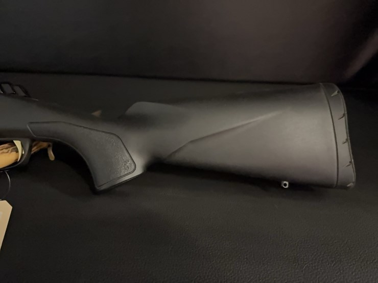 browning-x-bolt-rifle-image-10