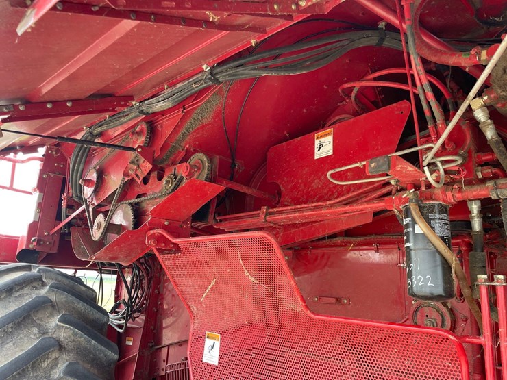 2002-case-ih-2366-image-35