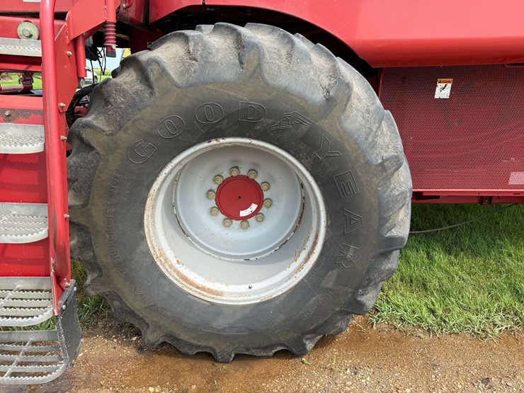 1998-case-ih-2366-image-10