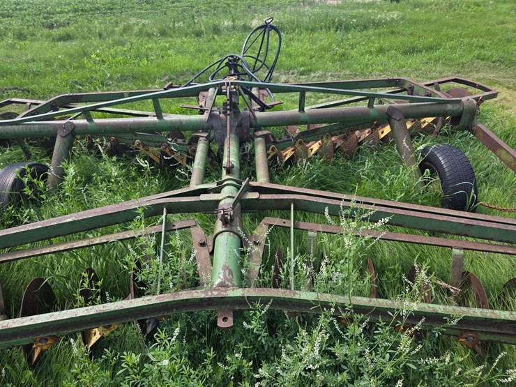john-deere-15-image-10