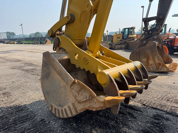 caterpillar-345c-image-52