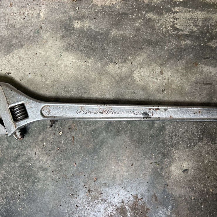 24” Crescent Wrench