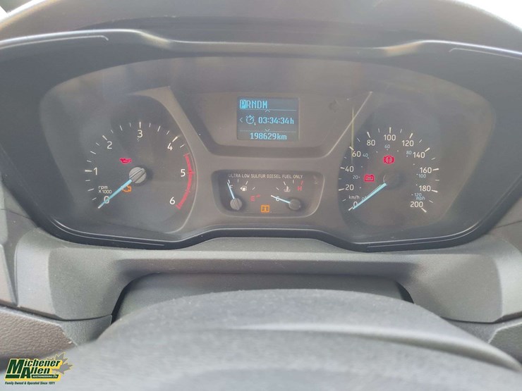 2017-ford-transit-image-8
