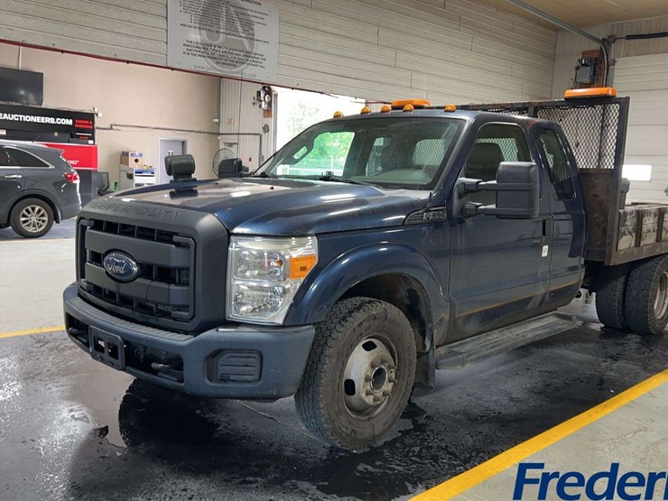 2016-ford-f350-image-1