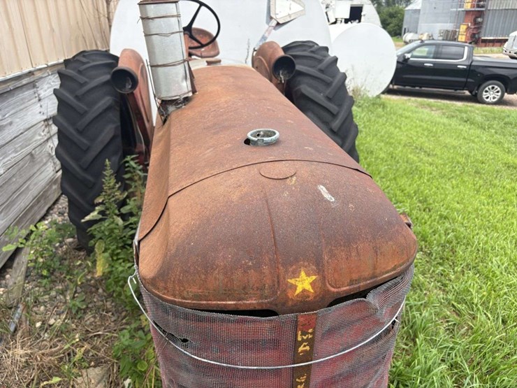 massey-ferguson-44-image-16