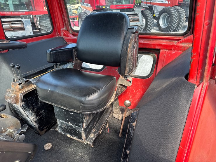 massey-ferguson-1085-image-20