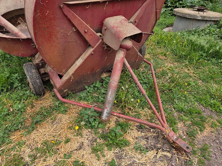 new-holland-28-image-4