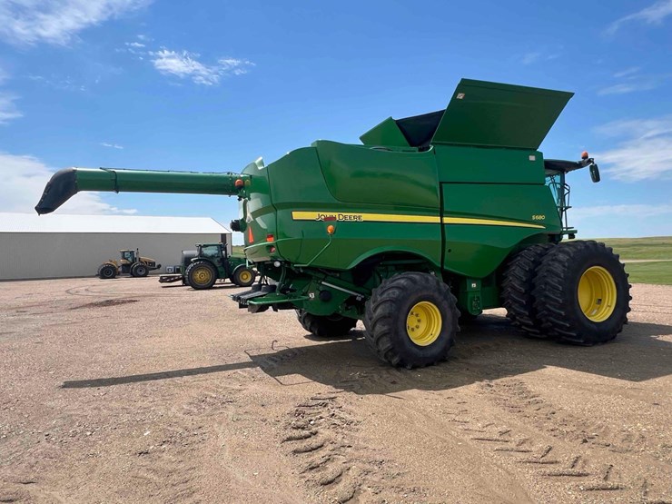 2021-john-deere-s680-image-7