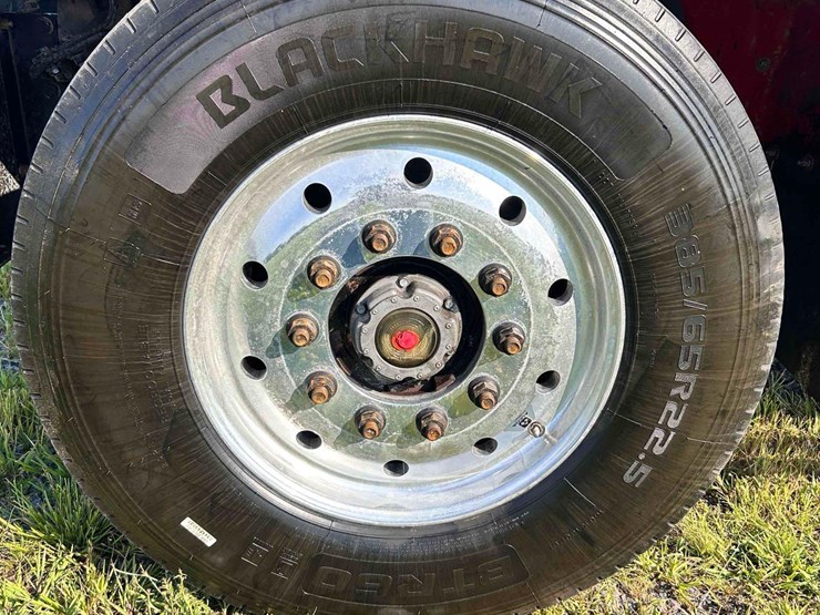 2019-western-star-sf4700-dump-truck-image-12