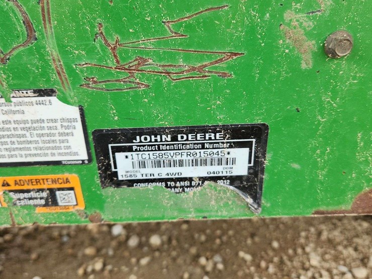 2012-john-deere-1585-image-5