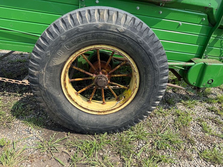 john-deere-r-image-6
