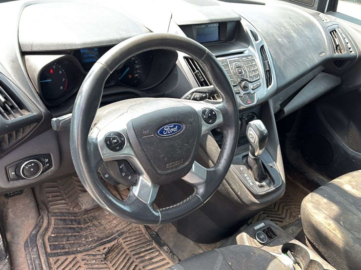 2014-ford-transit-connect-image-22