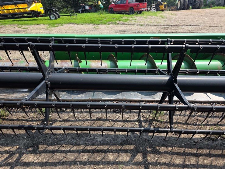 john-deere-630f-image-15