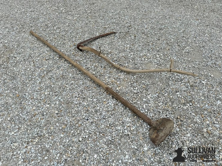 antique-spoon-&-scythe-hand-tools-image-3