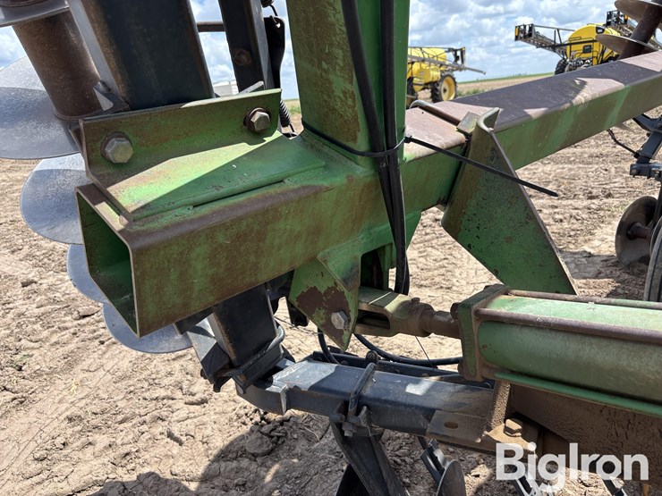 1990-john-deere-630-image-15