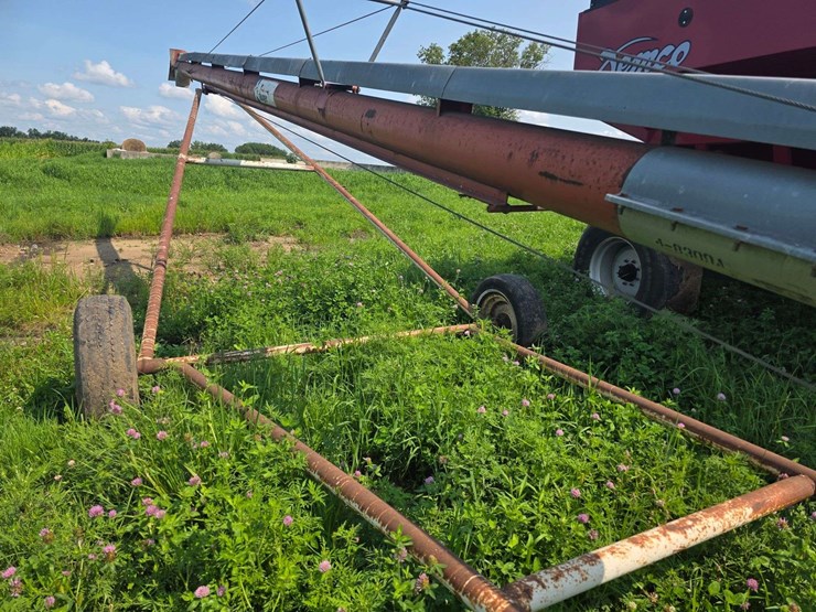 american-auger-8”-x-56’,-540-pto,-15”-tires-on-5-bolt-rims,-no-hitch,-sn:-177065-*sells-with-a-poly-image-7