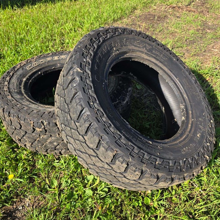 (2) LT265/70R17 Cooper Discover Tires, Buying Both for One Money