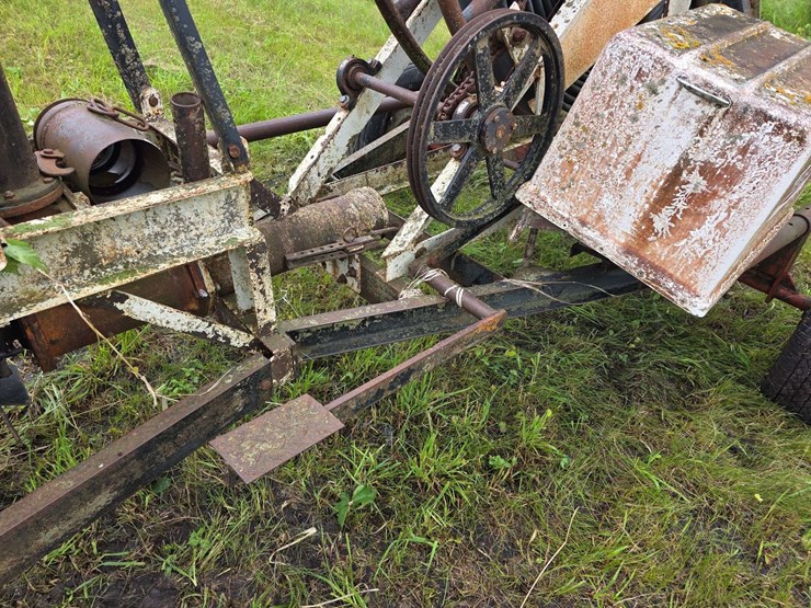 irrigation-water-cannon-on-gear,-hose-in-unknown-condition-(unusable),-has-not-been-used-in-years-image-17