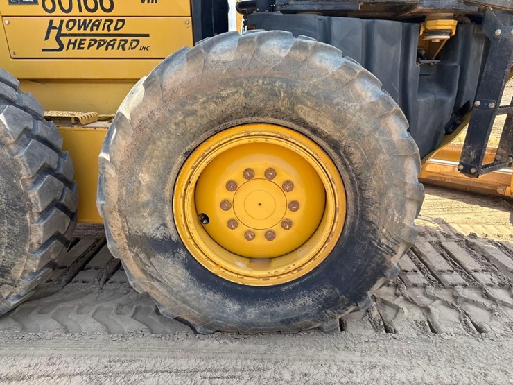 caterpillar-140m-vhp-image-13