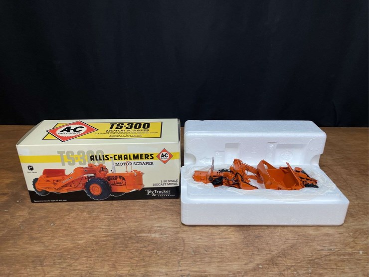 1/50-ac-ts-300-scraper-2007-nttc-nib-1st-gear-image-1