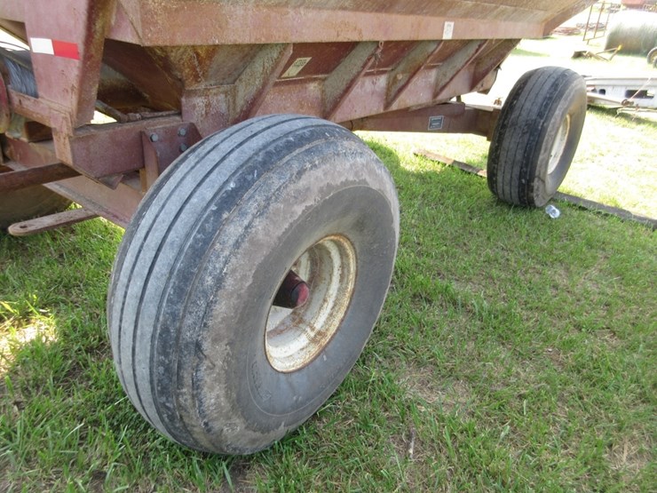 m&w-little-red-wagon-image-3