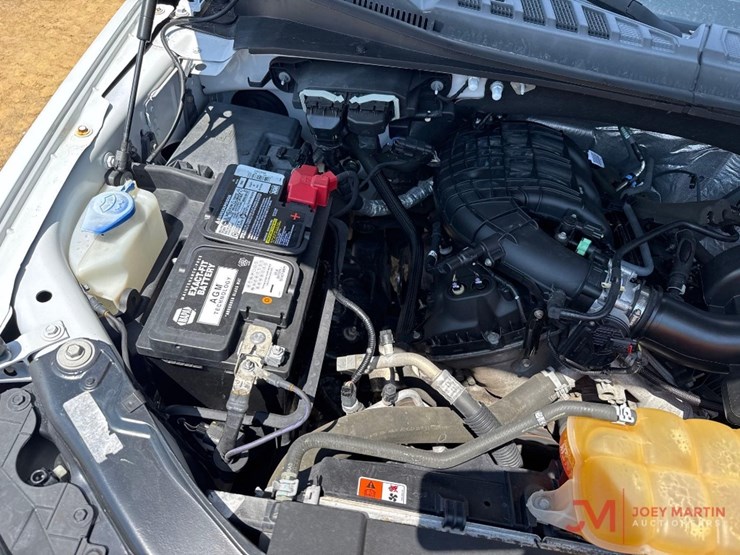 2016-ford-f150-xl-image-15