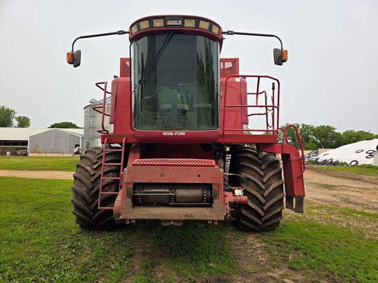 2002-case-ih-2388-image-4