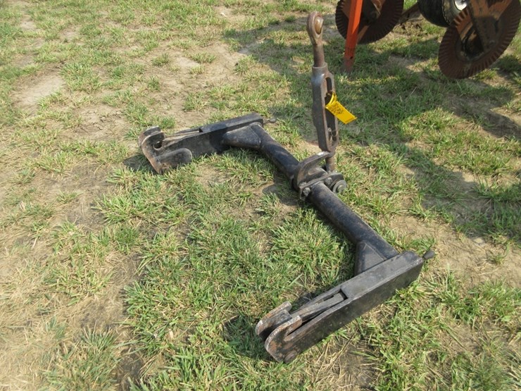 category-3-quick-hitch-image-1