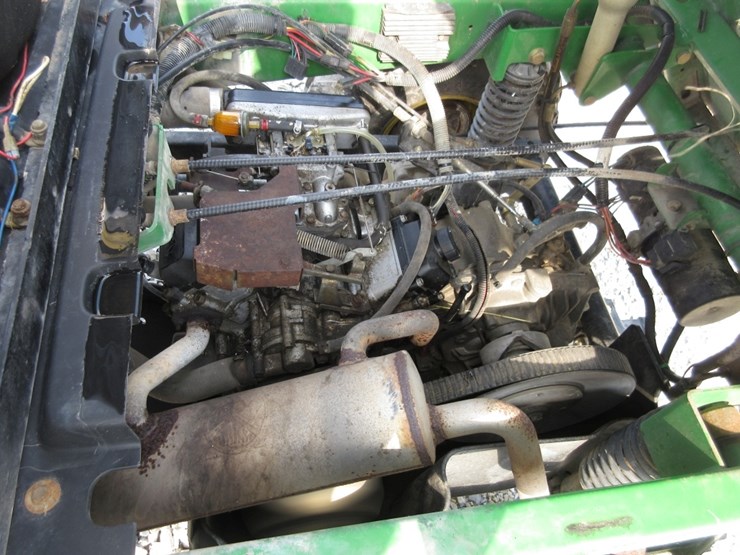 john-deere-gator-image-11