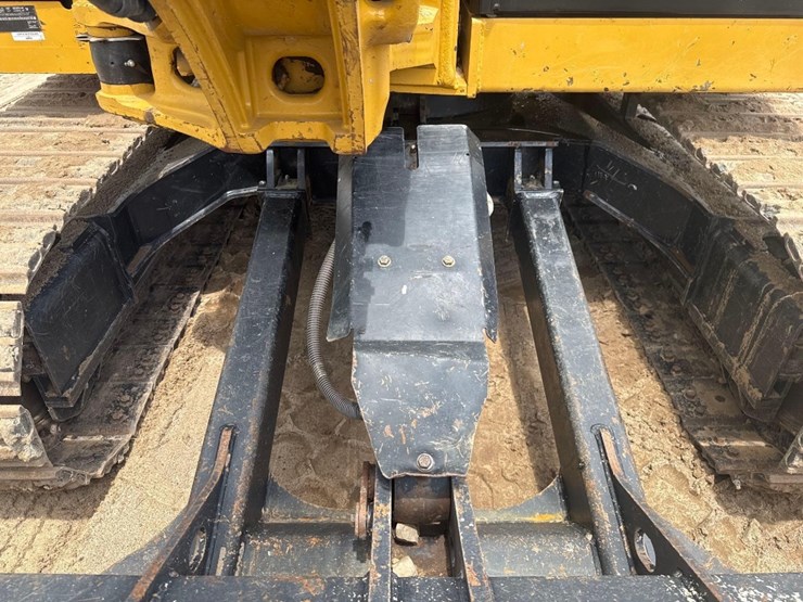 2020-caterpillar-308-cr-image-21