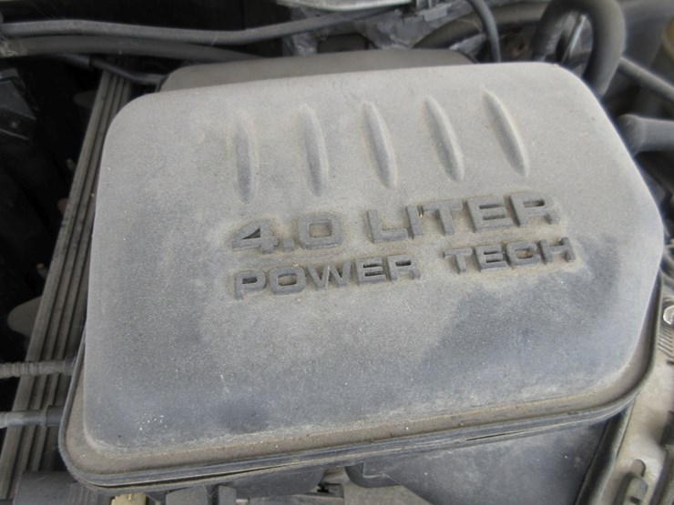 2002-jeep-grand-cherokee-laredo-image-14