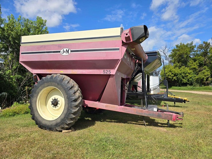 j&m-525-image-4
