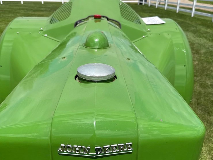 1956-john-deere-60-image-26