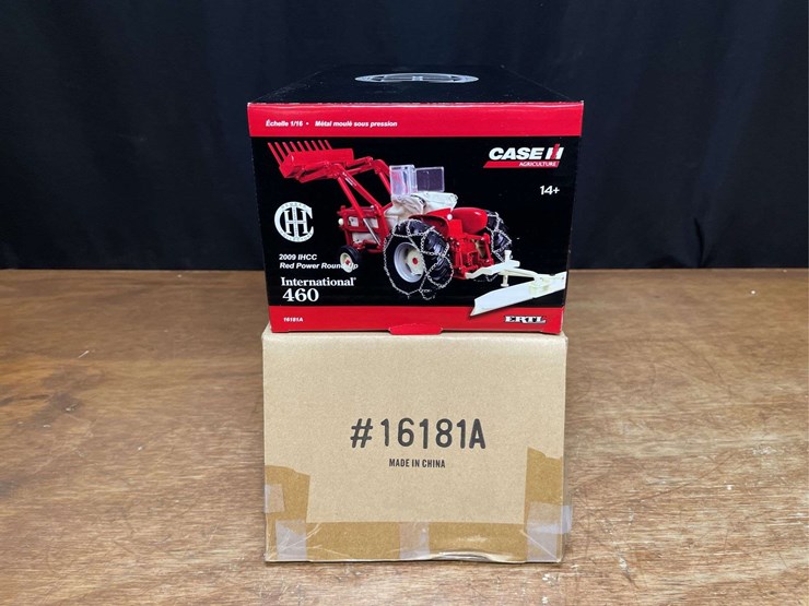 1/16-ih-460-2009-red-power-roundup-nib-ertl-image-10