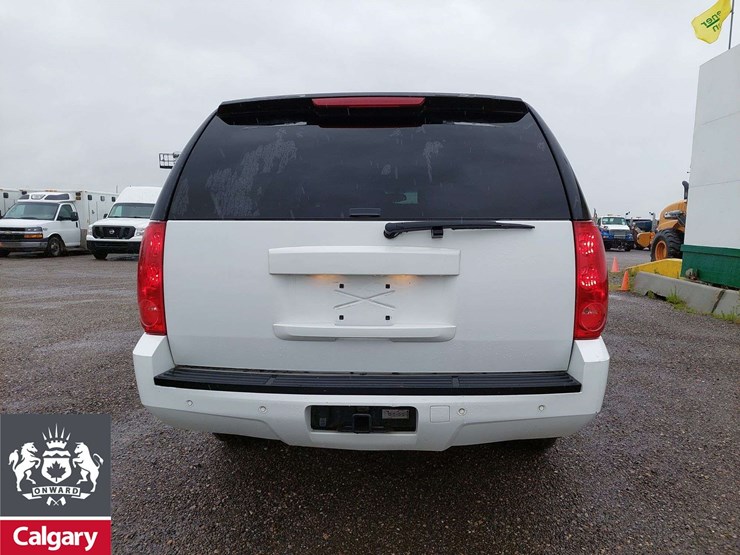 2010-gmc-yukon-xl-image-13