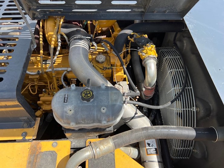 2012-deere-350g-lc-image-35