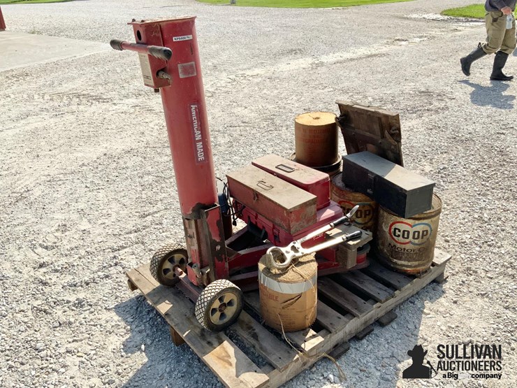 pallet-of-shop-supplies-&-tools-image-5