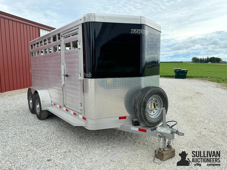 2015-travalong-16'-aluminum-t/a-livestock-trailer-image-2